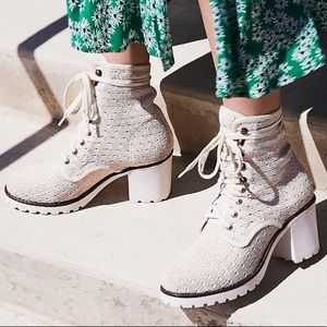 NWOB Free People x Farylrobin Crochet Knit Boots